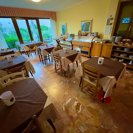 Hotel Casa Piantoni リモーネ・スル・ガルダ エクステリア 写真