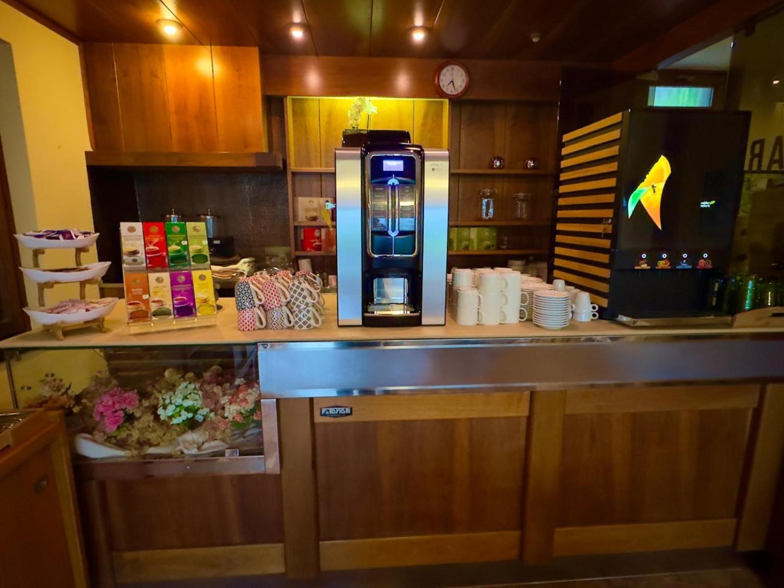 Hotel Casa Piantoni リモーネ・スル・ガルダ エクステリア 写真
