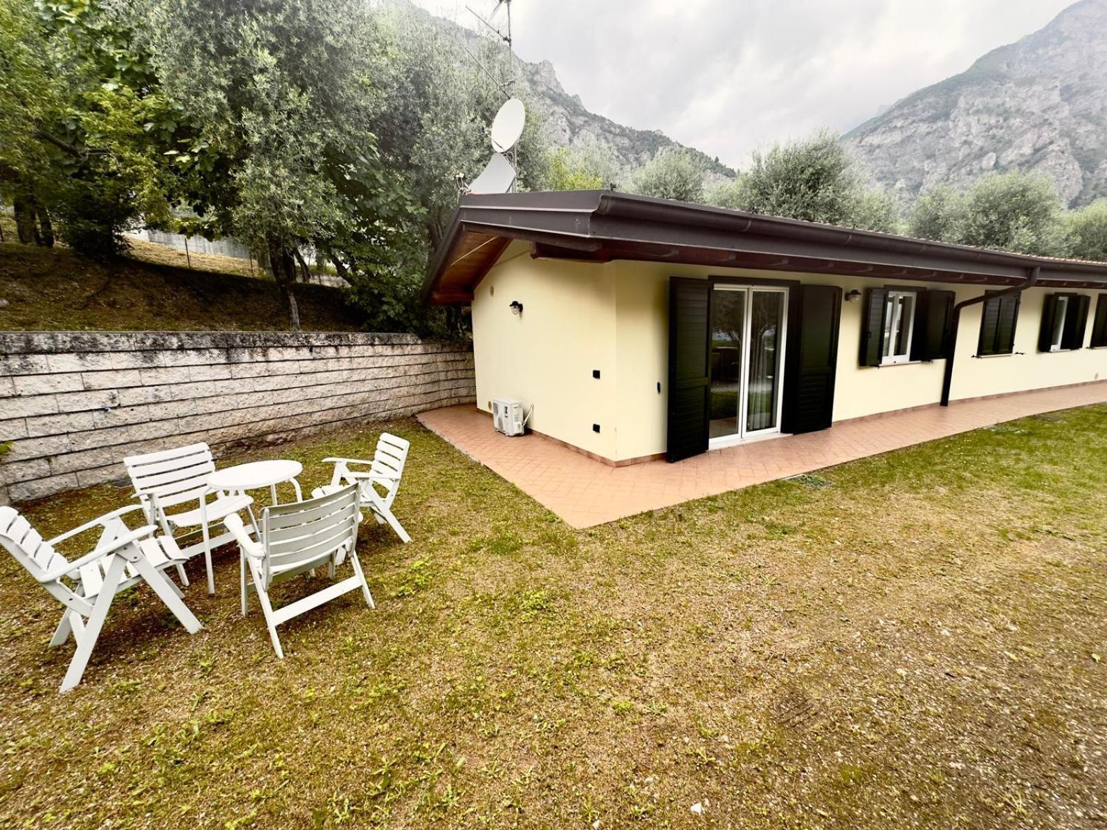 Hotel Casa Piantoni リモーネ・スル・ガルダ エクステリア 写真